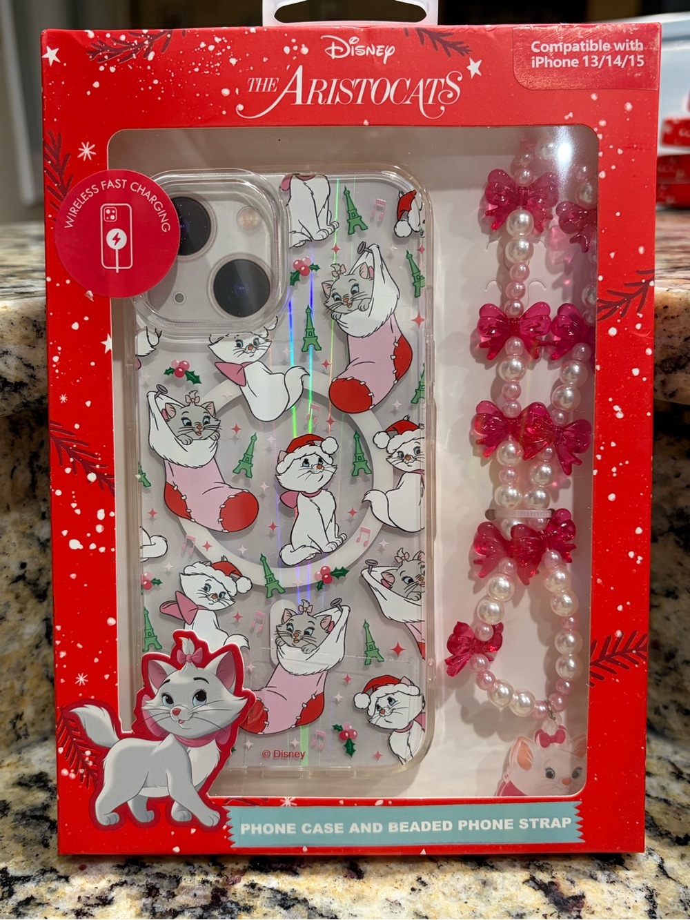 Disney Aristocats Marie Christmas Phone Case + Beaded Strap – iPhone 13/14/15